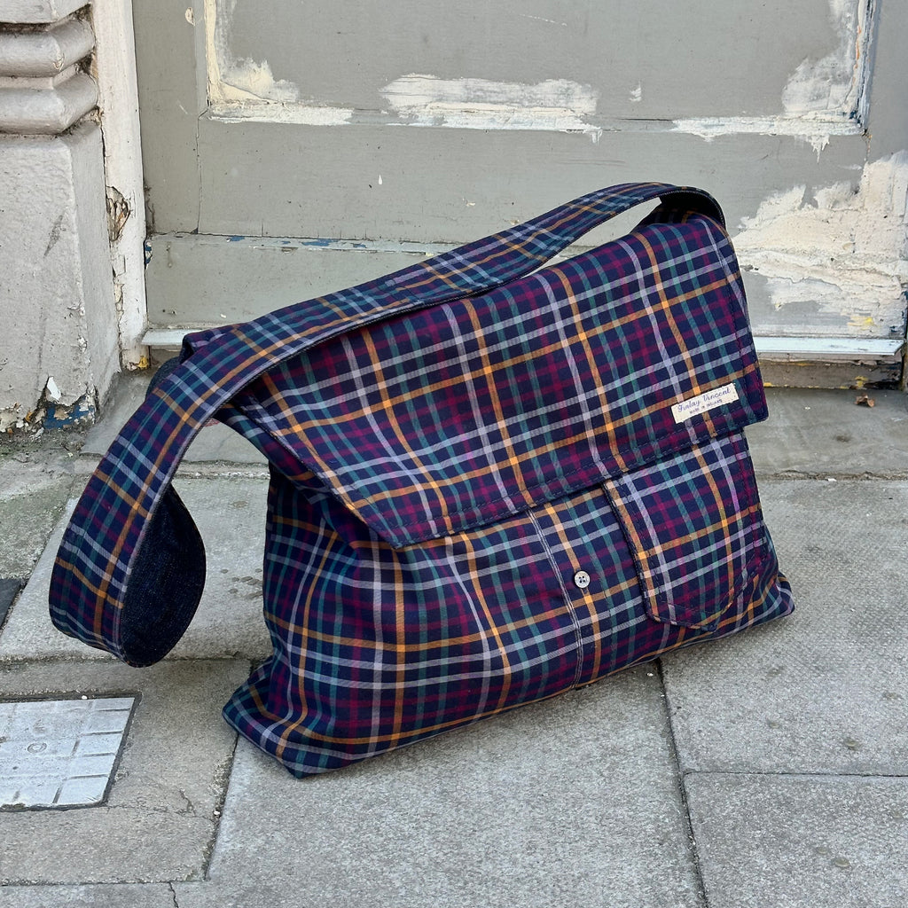 MESSENGER BAG 6