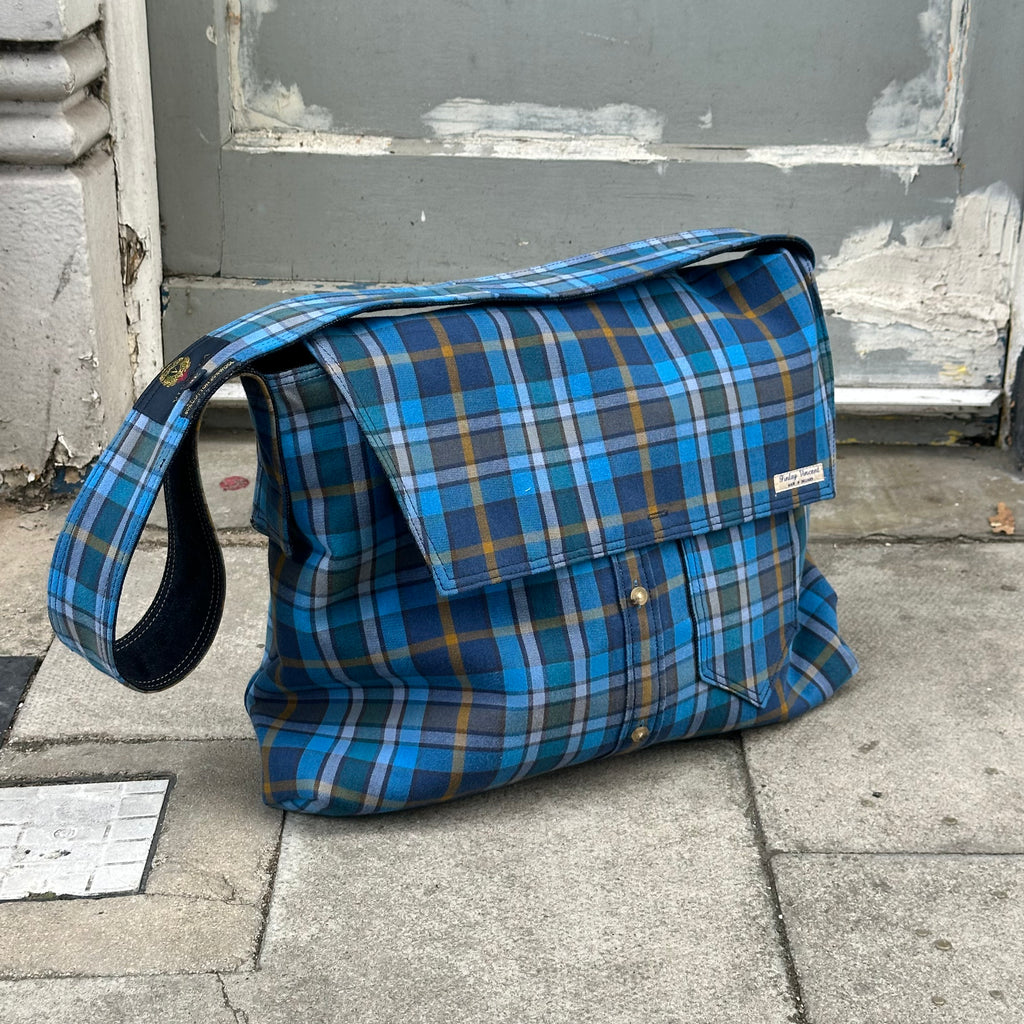 MESSENGER BAG 14