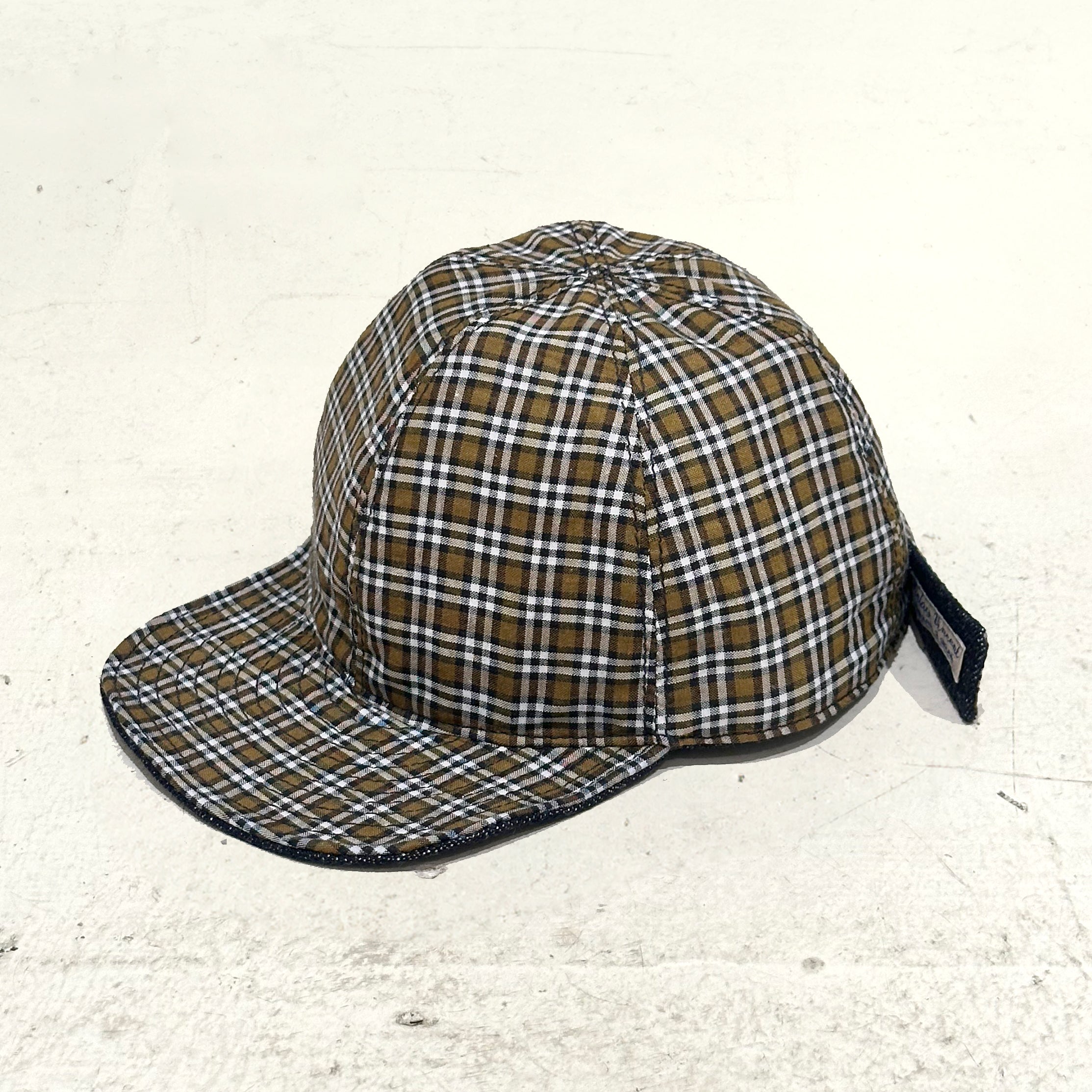 Hawker Cap 122